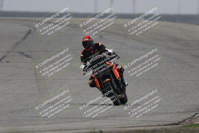 media/Nov-29-2025-TrackDaz (Sat) [[10ae2d9bce]]/B Group/Session 3 (Outside Grapevine)/